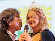 Foto de la galería: Natalia Burgen de la colectividad suiza es la nueva Reina de la Fiesta Nacional del Inmigrante