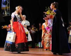 Foto de la galería: Natalia Burgen de la colectividad suiza es la nueva Reina de la Fiesta Nacional del Inmigrante