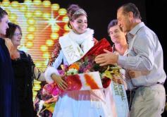 Foto de la galería: Natalia Burgen de la colectividad suiza es la nueva Reina de la Fiesta Nacional del Inmigrante
