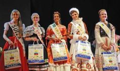 Foto de la galería: Natalia Burgen de la colectividad suiza es la nueva Reina de la Fiesta Nacional del Inmigrante