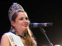 Foto de la galería: Natalia Burgen de la colectividad suiza es la nueva Reina de la Fiesta Nacional del Inmigrante