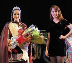 Foto de la galería: Natalia Burgen de la colectividad suiza es la nueva Reina de la Fiesta Nacional del Inmigrante