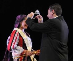 Foto de la galería: Natalia Burgen de la colectividad suiza es la nueva Reina de la Fiesta Nacional del Inmigrante