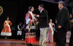 Foto de la galería: Natalia Burgen de la colectividad suiza es la nueva Reina de la Fiesta Nacional del Inmigrante