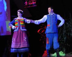 Foto de la galería: Natalia Burgen de la colectividad suiza es la nueva Reina de la Fiesta Nacional del Inmigrante