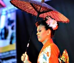 Foto de la galería: Natalia Burgen de la colectividad suiza es la nueva Reina de la Fiesta Nacional del Inmigrante