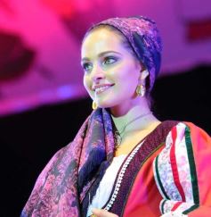 Foto de la galería: Natalia Burgen de la colectividad suiza es la nueva Reina de la Fiesta Nacional del Inmigrante