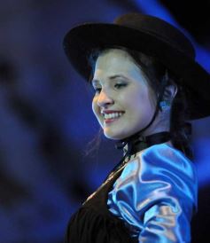 Foto de la galería: Natalia Burgen de la colectividad suiza es la nueva Reina de la Fiesta Nacional del Inmigrante