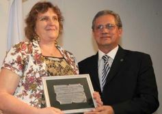 Foto de la galería: FeCCoProMi reconoció a los profesionales destacados del 2013