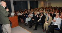 Foto de la galería: FeCCoProMi reconoció a los profesionales destacados del 2013