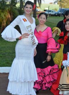 Foto de la galería: Desfile inaugural de la XXXIV Fiesta Nacional del Inmigrante