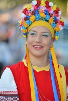 Foto de la galería: Desfile inaugural de la XXXIV Fiesta Nacional del Inmigrante