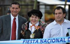 Foto de la galería: Desfile inaugural de la XXXIV Fiesta Nacional del Inmigrante