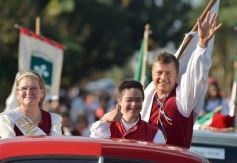 Foto de la galería: Desfile inaugural de la XXXIV Fiesta Nacional del Inmigrante