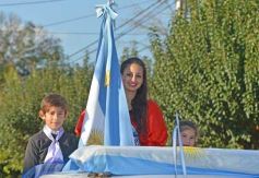 Foto de la galería: Desfile inaugural de la XXXIV Fiesta Nacional del Inmigrante