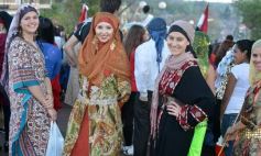 Foto de la galería: Desfile inaugural de la XXXIV Fiesta Nacional del Inmigrante