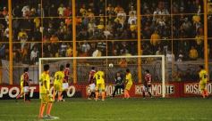 Foto de la galería: Crucero se hace fuerte de local