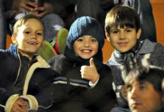 Foto de la galería: Crucero se hace fuerte de local