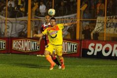 Foto de la galería: Crucero se hace fuerte de local