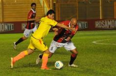 Foto de la galería: Crucero se hace fuerte de local