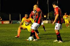 Foto de la galería: Crucero se hace fuerte de local