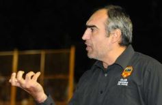 Foto de la galería: Crucero se hace fuerte de local