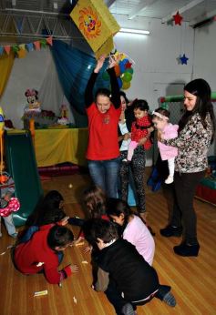 Foto de la galería: Avril Ramírez festejo su primer añito en el pelotero Pirueta