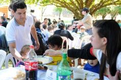 Foto de la galería: Empleados del hipermercado Libertad celebraron el Día del Empleado de Comercio