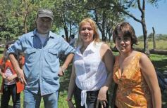 Foto de la galería: Empleados del hipermercado Libertad celebraron el Día del Empleado de Comercio