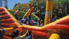 Foto de la galería: Empleados del hipermercado Libertad celebraron el Día del Empleado de Comercio