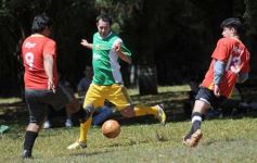 Foto de la galería: Empleados del hipermercado Libertad celebraron el Día del Empleado de Comercio