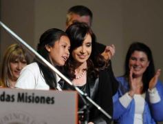 Foto de la galería: Cristina Fernández inauguró nuevas obras de la central Hidroeléctrica de Yacyretá