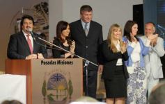 Foto de la galería: Cristina Fernández inauguró nuevas obras de la central Hidroeléctrica de Yacyretá