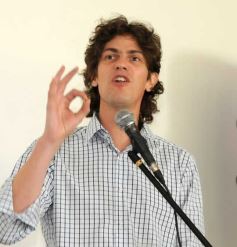 Foto de la galería: Martín Lousteau brindó una disertación en el Complejo La Aventura