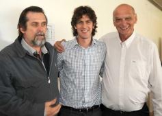 Foto de la galería: Martín Lousteau brindó una disertación en el Complejo La Aventura