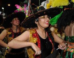 Foto de la galería: Arrancó el desfile estudiantil con todo el brillo y la alegría de los adolescentes