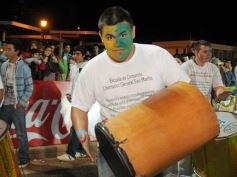 Foto de la galería: Arrancó el desfile estudiantil con todo el brillo y la alegría de los adolescentes