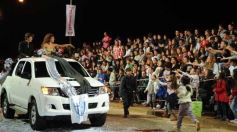 Foto de la galería: Arrancó el desfile estudiantil con todo el brillo y la alegría de los adolescentes