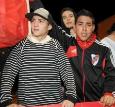 Foto de la galería: Arrancó el desfile estudiantil con todo el brillo y la alegría de los adolescentes