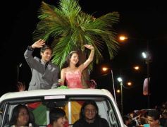 Foto de la galería: Primera noche de la fiesta de los adolescentes en el cuarto tramo de la costanera