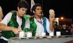 Foto de la galería: Primera noche de la fiesta de los adolescentes en el cuarto tramo de la costanera