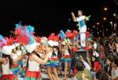 Foto de la galería: Primera noche de la fiesta de los adolescentes en el cuarto tramo de la costanera