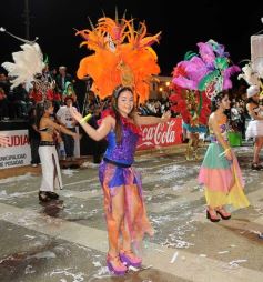 Foto de la galería: Primera noche de la fiesta de los adolescentes en el cuarto tramo de la costanera