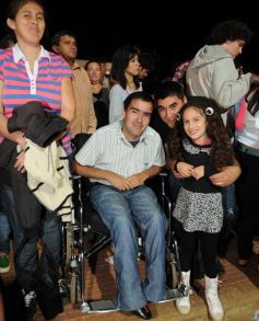 Foto de la galería: Primera noche de la fiesta de los adolescentes en el cuarto tramo de la costanera