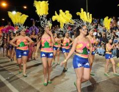 Foto de la galería: Primera noche de la fiesta de los adolescentes en el cuarto tramo de la costanera