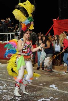 Foto de la galería: Primera noche de la fiesta de los adolescentes en el cuarto tramo de la costanera