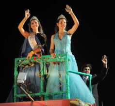 Foto de la galería: Primera noche de la fiesta de los adolescentes en el cuarto tramo de la costanera