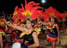 Foto de la galería: Primera noche de la fiesta de los adolescentes en el cuarto tramo de la costanera