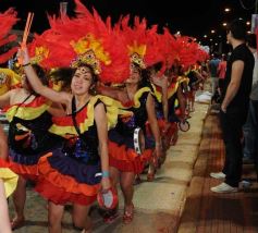 Foto de la galería: Primera noche de la fiesta de los adolescentes en el cuarto tramo de la costanera