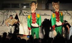 Foto de la galería: La Caterva de City Bell presentó su obra "Templo, estancia, batallón" en el primer encuentro de Teatro del Mercosur